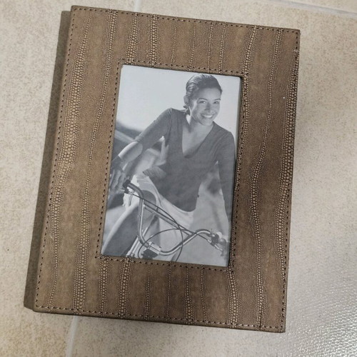 Photo frame unused