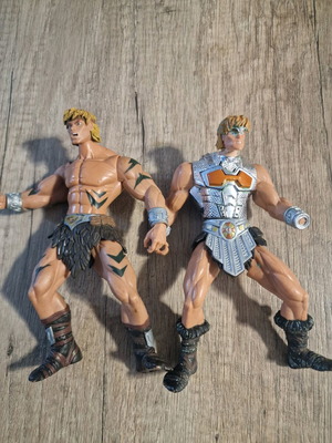 Tarzan Tothlu 1990 figures used, set of two