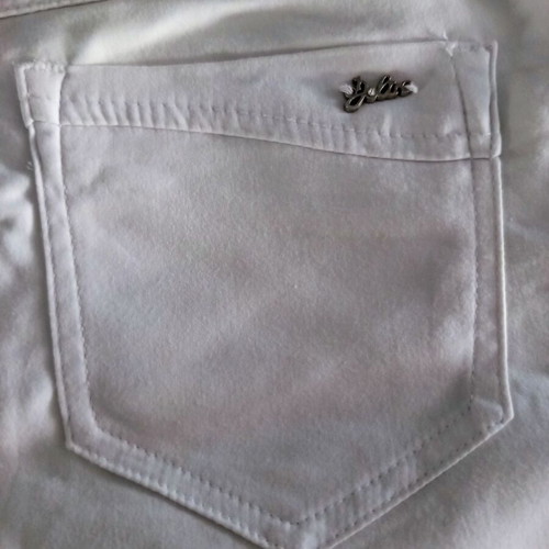 Women's white summer shorts size M like new