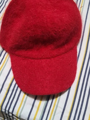 Fur hat like new, red, size S