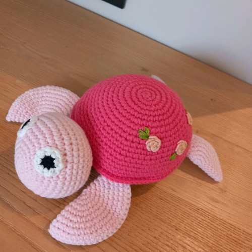 Amigurumi doll handmade crocheted turtle 19 cm new
