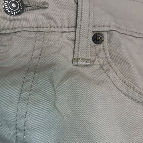 Levi's Original Men's Pants 32x34 like new, beige