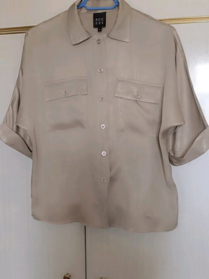 Access satin beige shirt like new, size M-L