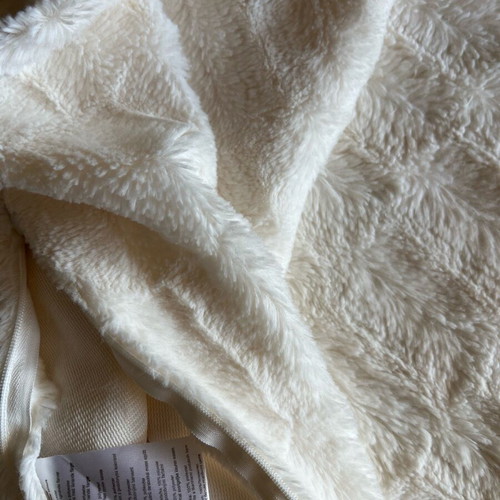 Fleece pillowcases set thick white like new