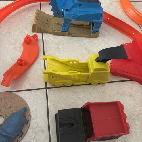 Hot Wheels tracks used, pack