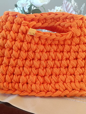 Handmade knitted handbag new, orange
