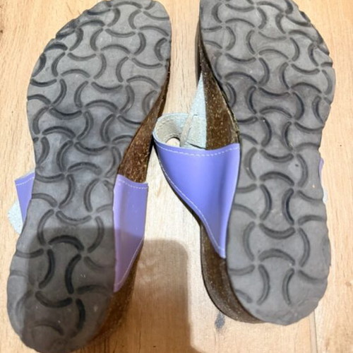 Anatomical slippers used, size 38, purple