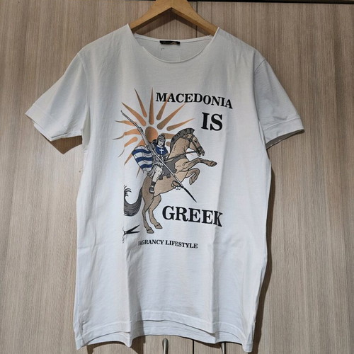 T-shirt Vagrancy collectible used, white, size Small