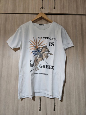 T-shirt Vagrancy collectible used, white, size Small