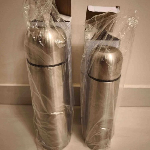 Polo Stainless Steel Vacuum Bottles 500ml & 750ml Silver new, set of 2