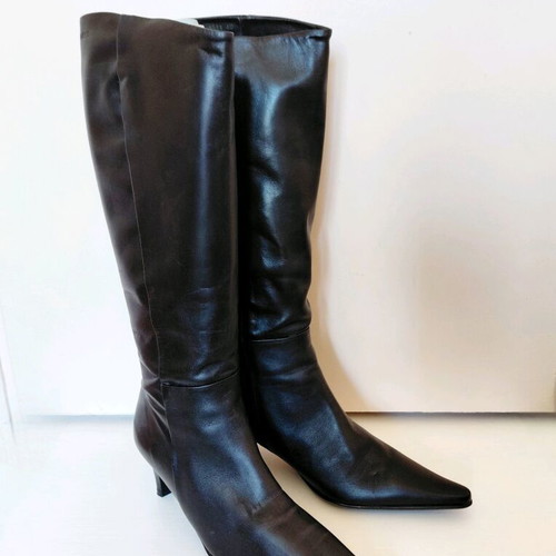 Wonders leather black boots new, size 40