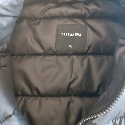 Teranova medium black jacket used with small sleeve defect