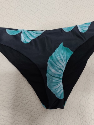 Bikini bottom, black and green, size XL