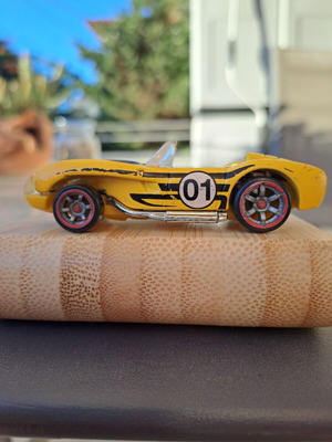 Hot Wheels Ferrari 250 Testa Rossa μεταλλικό αυτοκινητάκι, κίτρινο αγωνιστικό