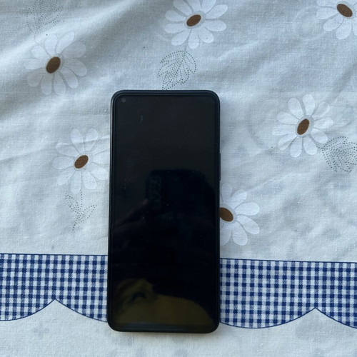 Huawei Nova 8i smartphone like new, 128GB, black, dual SIM with case