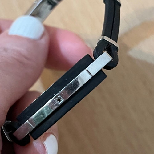 Comete men's bracelet like new, black and silver