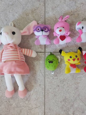 Stuffed dolls like new