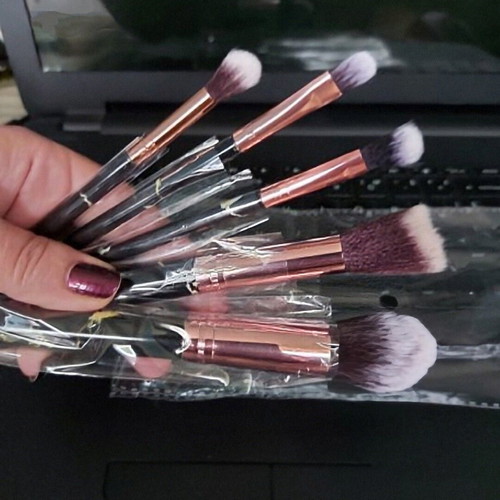 Makeup brush set new, two different sets