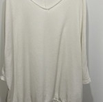 Oversize women's blouse with V-neck, size 56/58