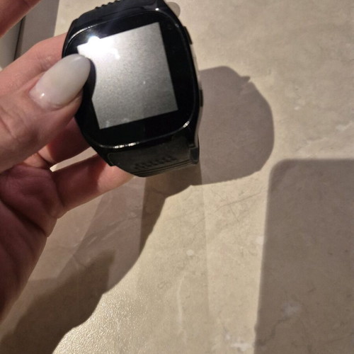 Smartwatch non-functional for parts or repair