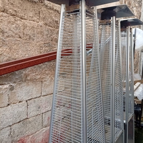 Inox bar station with electric cast iron hotplate and outdoor stoves like new