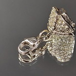 Swarovski Rose Charm μεταχειρισμένο με κούμπωμα για κολιέ ή βραχιόλι