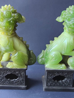 Foo Dogs pair vintage used faux jade guardian lions