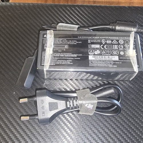 DJI Mavic Pro F1C50 charger with power cable