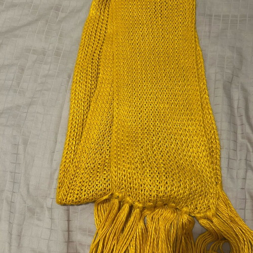Long mustard scarf like new