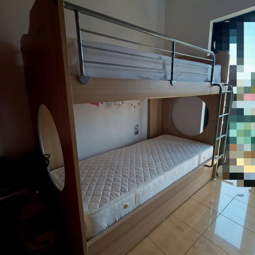 Neoset triple bunk bed with 2 mattresses