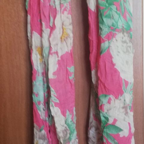 H&M scarf new, 100% viscose, length 1.5m