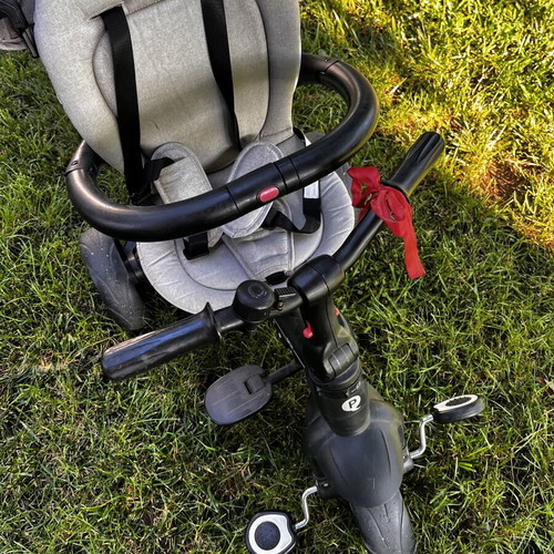QPlay Prime 4-in-1 Tricycle like new, grey