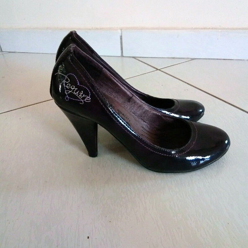 Require women's pumps dark purple size 37 like new