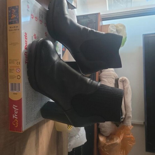Black ankle boot heels used, leather faux and fabric, size 40