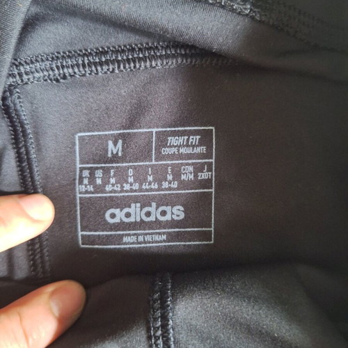 Adidas sports leggings Medium new, unworn, black