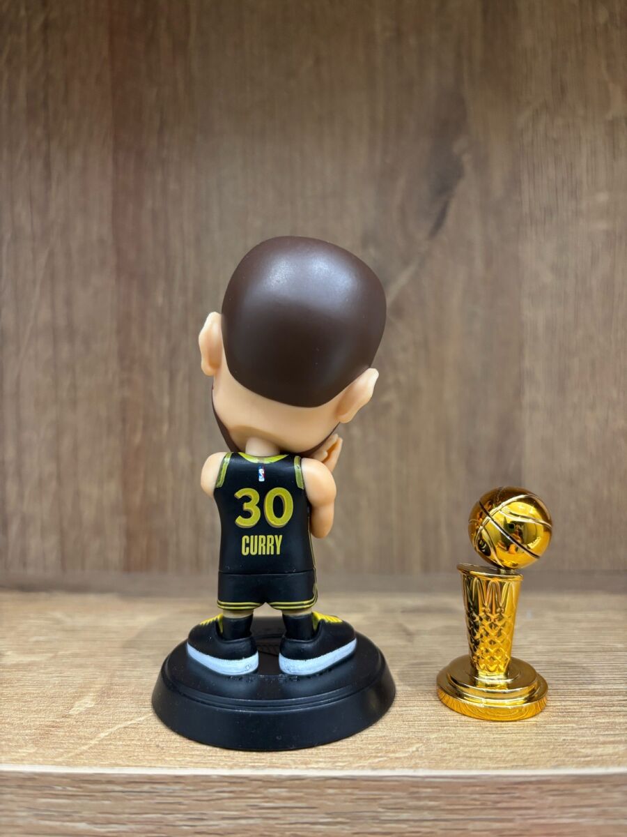 Колекционерска фигура Stephen Curry NBA… - € 245,00 - Vendora.bg