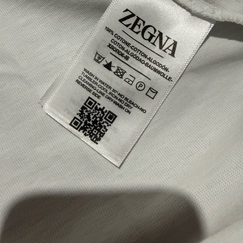 Zegna T-shirt new, size large, white
