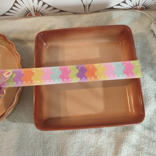 Vintage ceramic and clay ovenware set of 2, like new