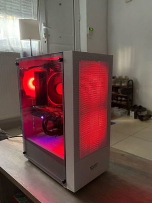 Gaming PC brand new with Ryzen 5 7600X and RTX 5050 8GB