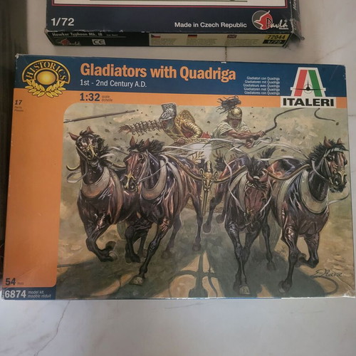 Airfix 3 kit boxes like new, 70s-80s decade