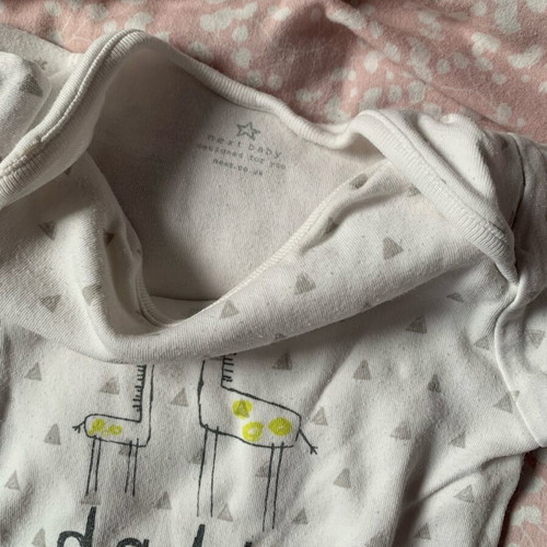 Next baby short-sleeve unisex bodysuits like new, pack of 2 for 0-3 months
