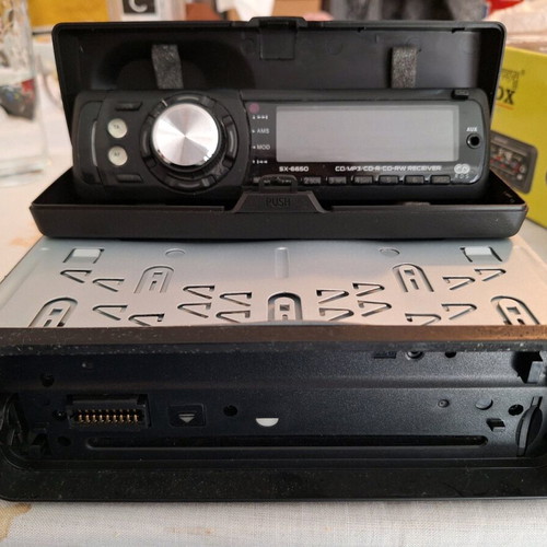SoundVox SX-6650 car radio used with remote control
