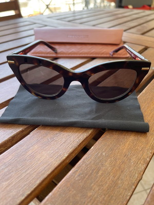 Missoni sunglasses like new, brown