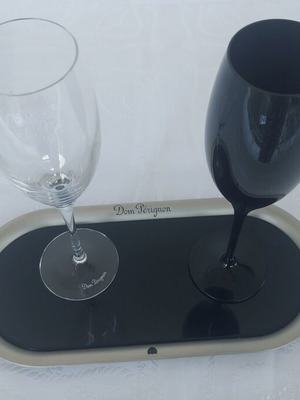 Συλλεκτικό Σετ Dom Pérignon με Δίσκο Royal Selangor Pewter και 2 Αυθεντικά Ποτήρια