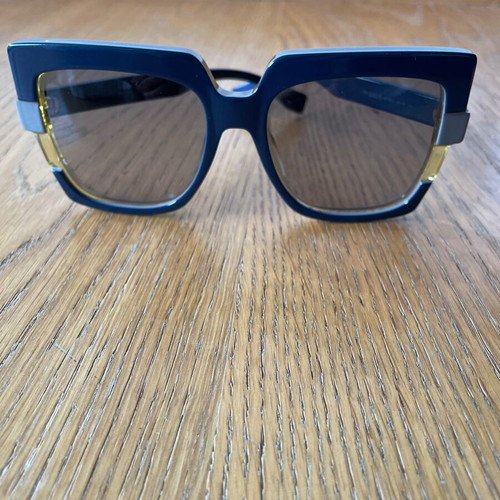 Fendi large sunglasses like new, beige and blue