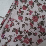 Scarf triangular shape like new, beige and red