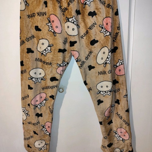 Lutrin pajamas set used size Large beige