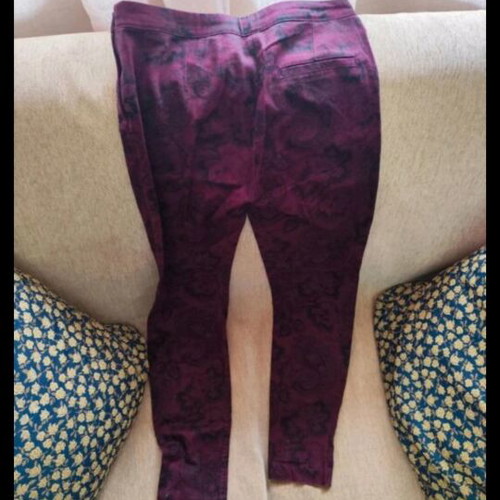 Pants like new, size XS 34 6, red