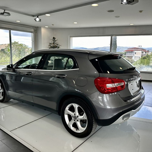 Mercedes-Benz GLA 180 2019CDI Auto Business like new, diesel SUV