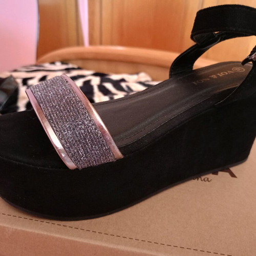 Summer platform shoes black velvet like new, size 38